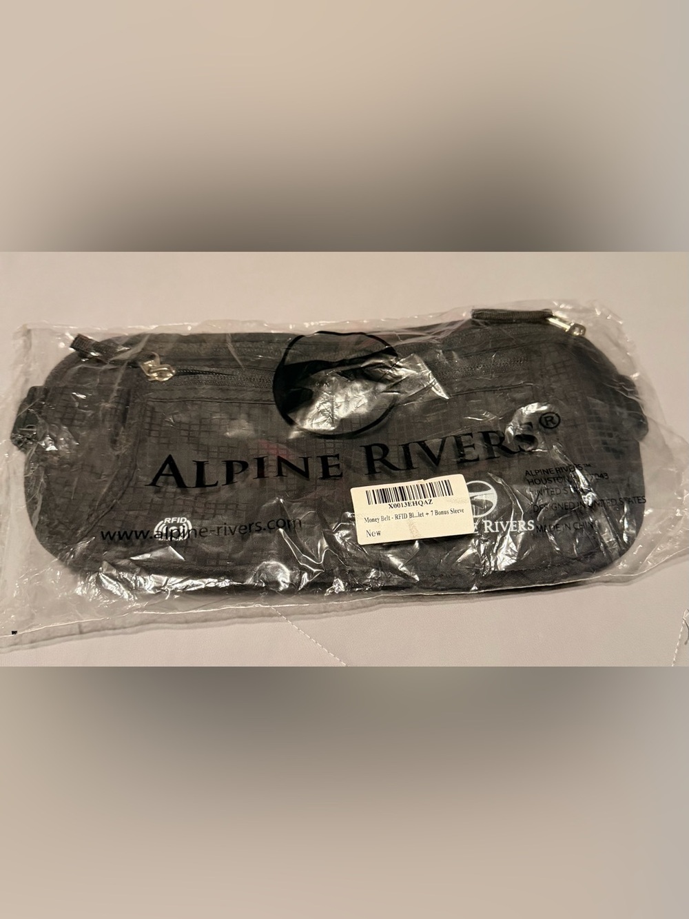 Alpine Rivers Black Money Belt with RFID Protection - Picture 4 of 5